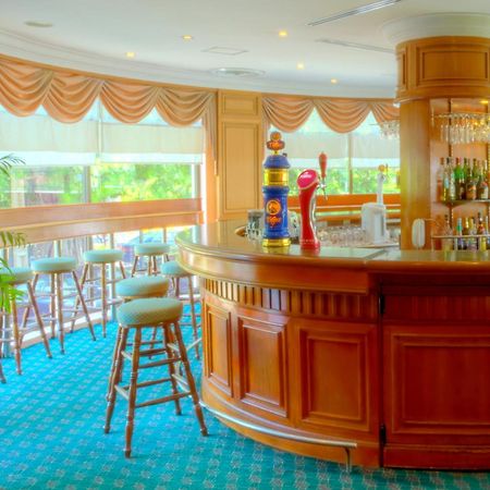 Sunway Hotel Пномпень Экстерьер фото