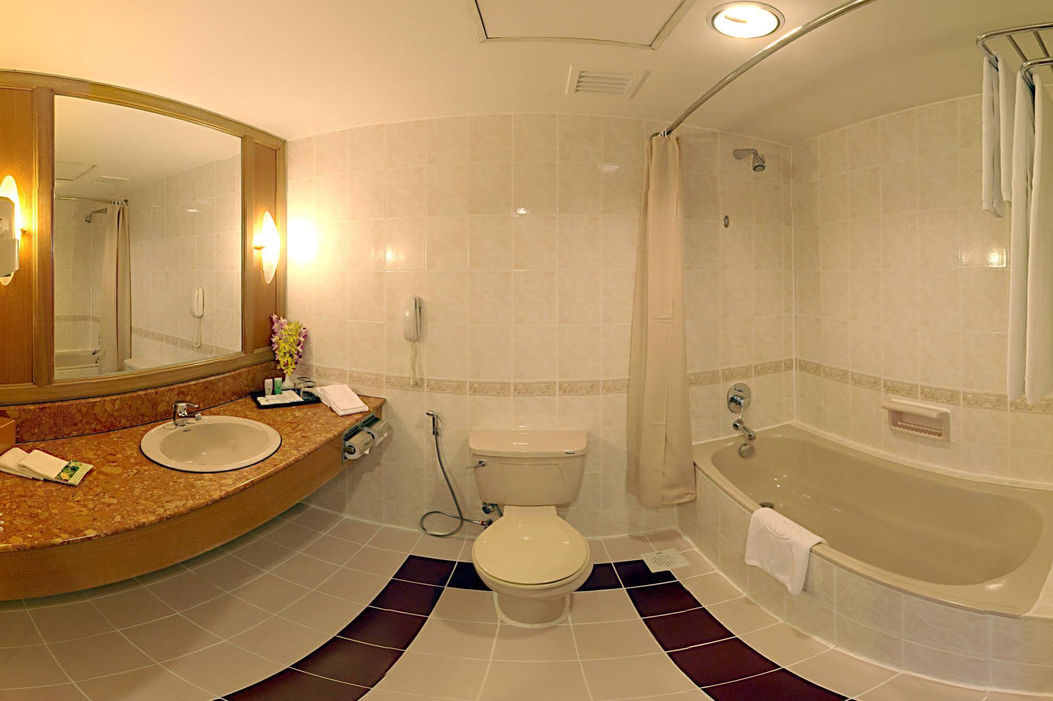 Sunway Hotel Пномпень Экстерьер фото