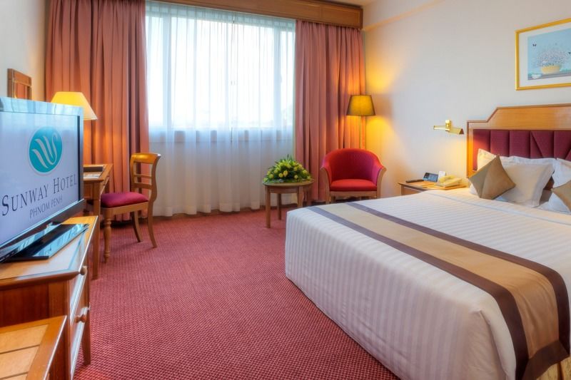 Sunway Hotel Пномпень Экстерьер фото