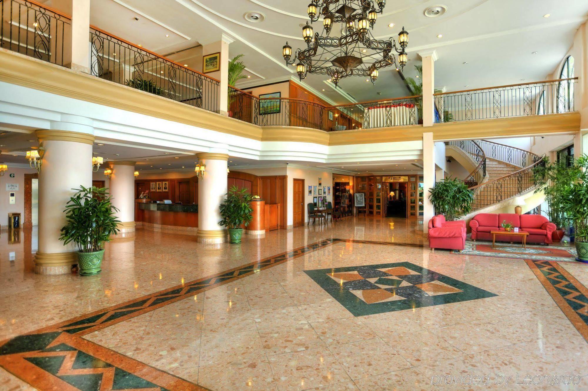 Sunway Hotel Пномпень Интерьер фото