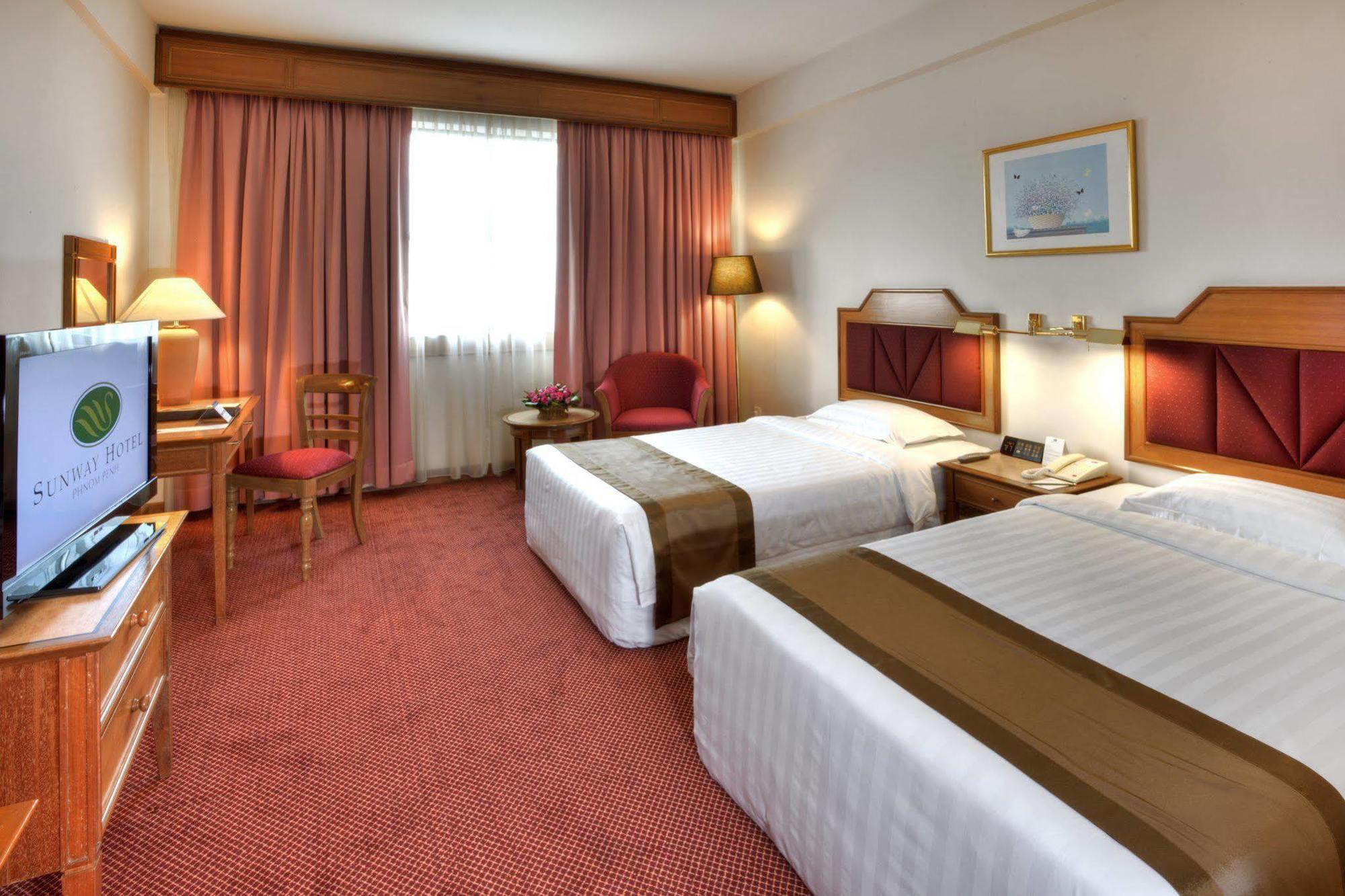 Sunway Hotel Пномпень Экстерьер фото